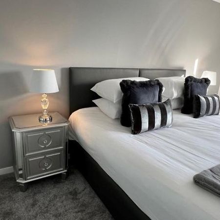 Modern & Spacious 2 Bed Merchant City Apart-High St Glasgow Eksteriør bilde