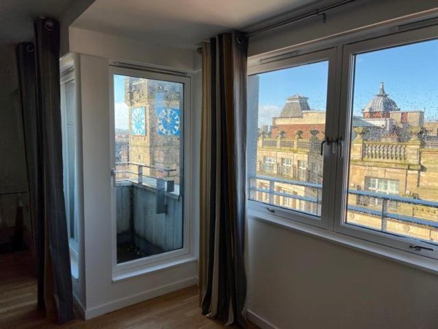 Modern & Spacious 2 Bed Merchant City Apart-High St Glasgow Eksteriør bilde